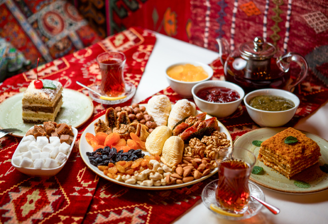 Azerbaijan Desserts: Traditional Sweets You Must Try Azerbaijan Desserts: Traditional Sweets You Must Try