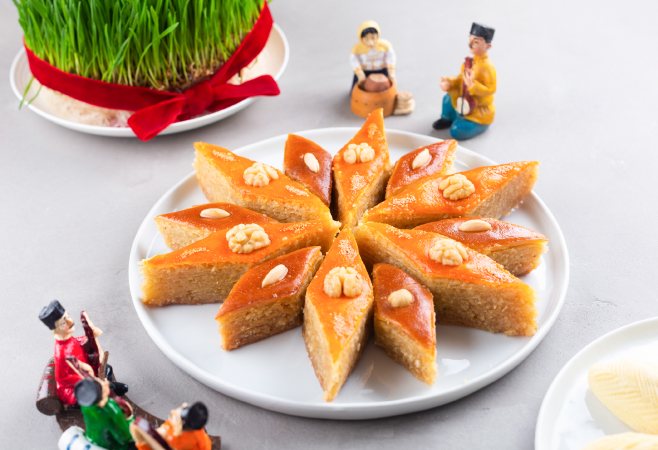 Azerbaijani dessert is pakhlava Azerbaijani dessert is pakhlava