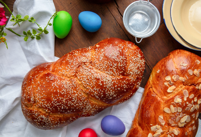 Shirin-chorek is a traditional Azerbaijani sweet bread Shirin-chorek is a traditional Azerbaijani sweet bread