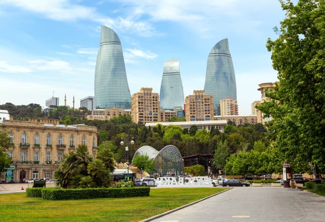 Best time to visit Azerbaijan from Pakistan