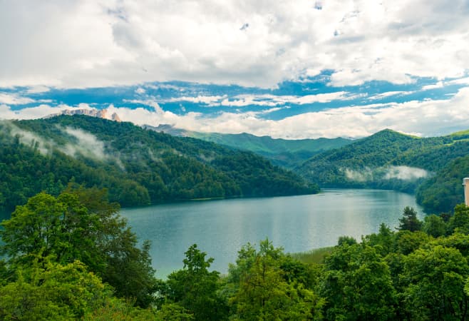 Breathtaking beauty of Lake Goygol: Travel guide