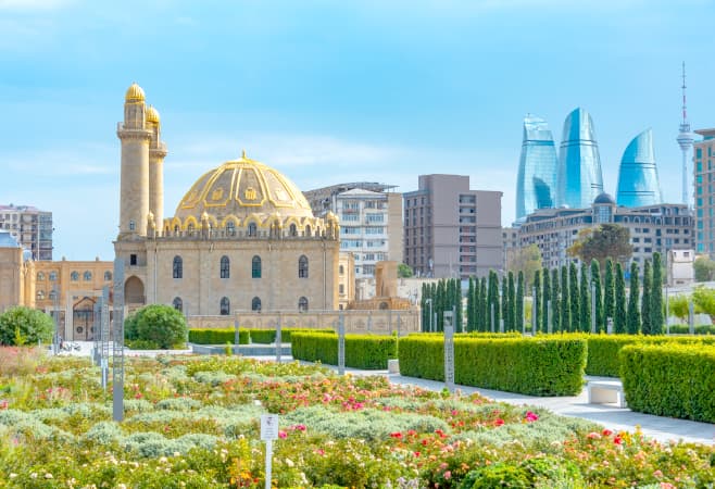 Taza Pir Mosque Baku: History, Tips & Highlights Taza Pir Mosque Baku: History, Tips & Highlights